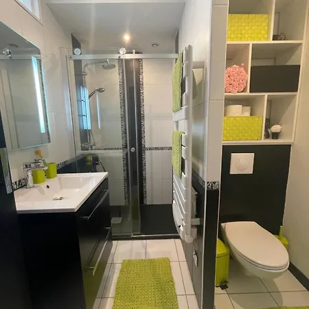 Charmante Maison Pour Vos * لا روشيل